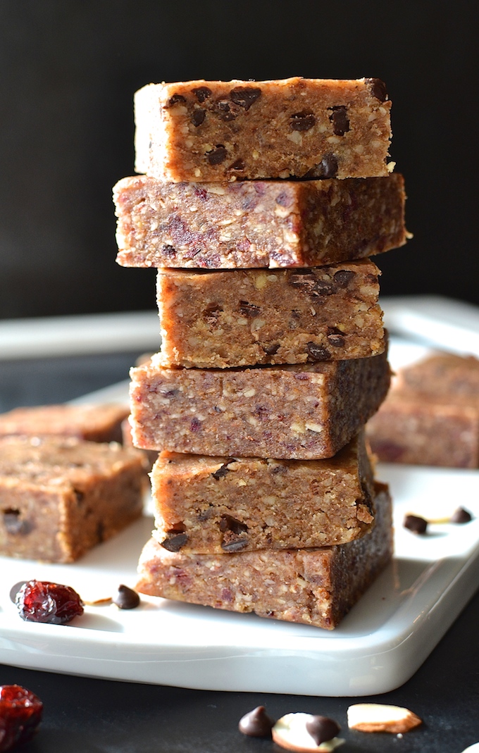 Homemade Larabars: Two Ways - A chewy, sweet and easy-to-make snack made with REAL ingredients like dates, nuts and and nut butters. ~ sweetpeasandabcs.com