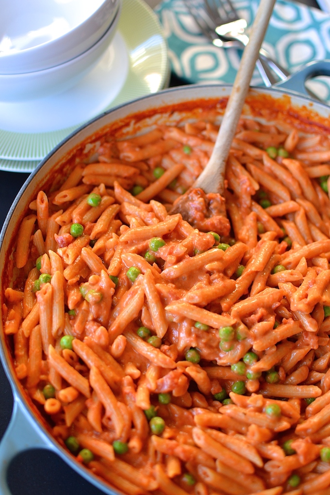 One-Pot Penne alla Vodka - Penne pasta cooks up in a creamy tomato sauce in this one-pot, easy recipe! ~sweetpeasandabcs.com