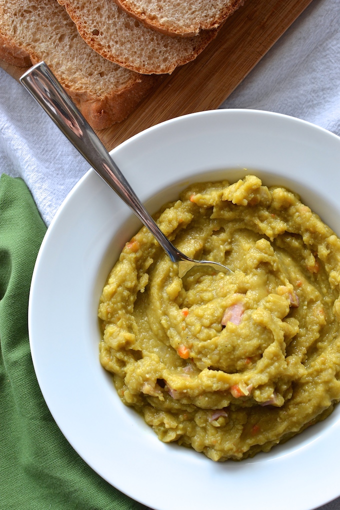 Slow Cooker Split Pea Soup - With only 6 ingredients and 5 easy steps, this recipe is warm, comforting and healthy! ~sweetpeasandabcs.com 