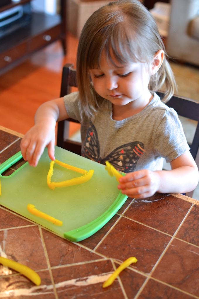 Building Vegetable Polygons - Use colorful sliced peppers, zucchini, squash and onions to build basic shapes and learn all about the sides and angles in different polygons! ~sweetpeasandabcs.com