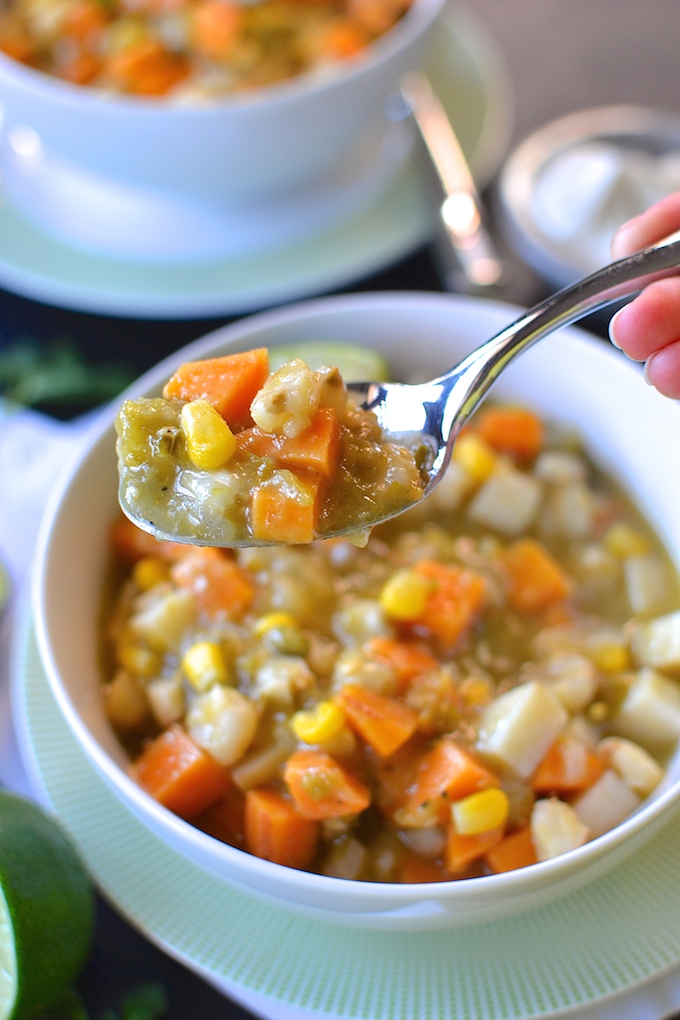 Vegetarian Chili Verde - A delicious vegetarian tomatillo green chili chock full of hearty vegetables and warm spices. ~sweetpeasandabcs.com