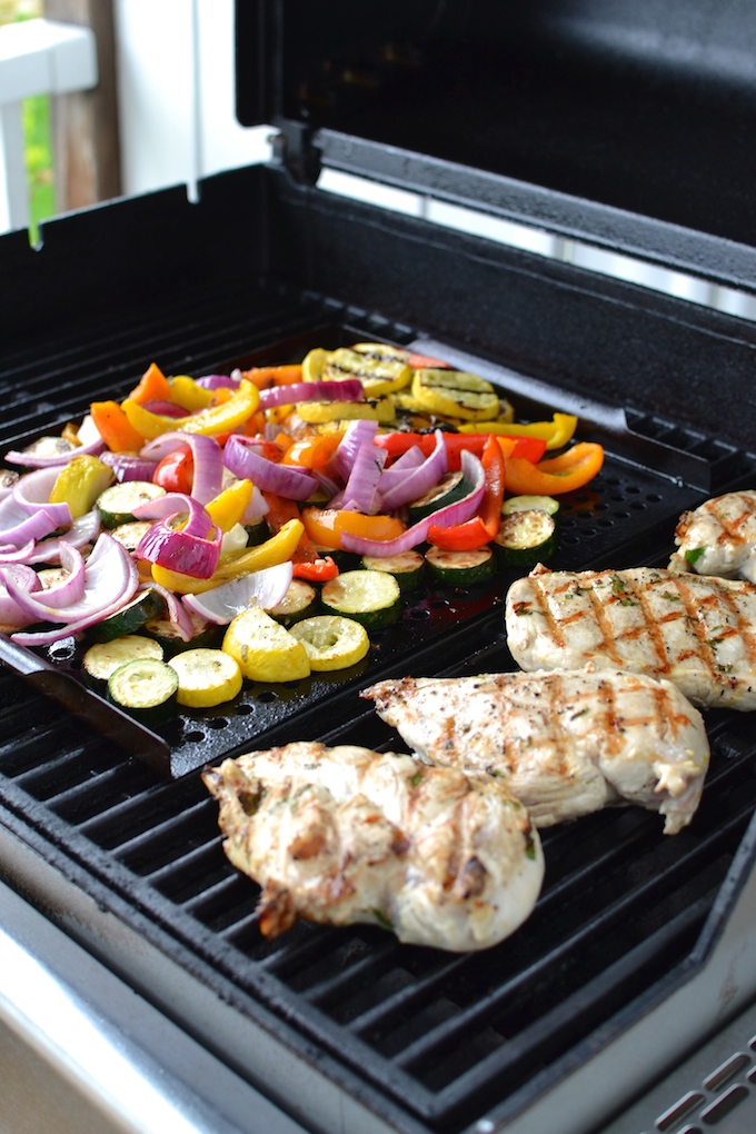 Summertime Mixed Grill with Lemony Orzo - A perfect summertime feast! Grilled meat and colorful vegetables marinated with lemon, garlic and herbs, served with lemony orzo. ~sweetpeasandabcs.com