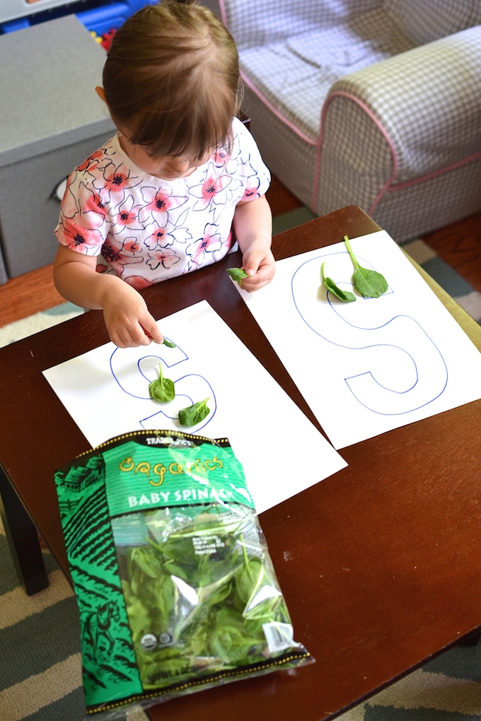 Exploring the Letter S - Use spinach leaves for hands-on exploration with the letter S. ~sweetpeasandabcs.com