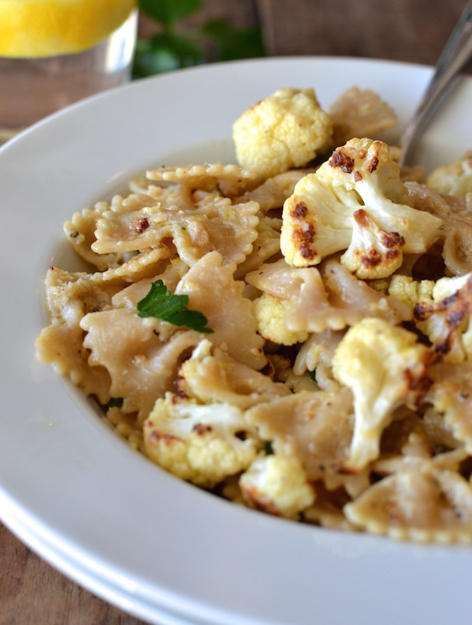 Roasted Garlic Cauliflower Pasta