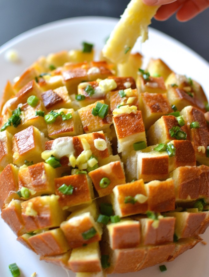 Garlic Cheese Party Bread