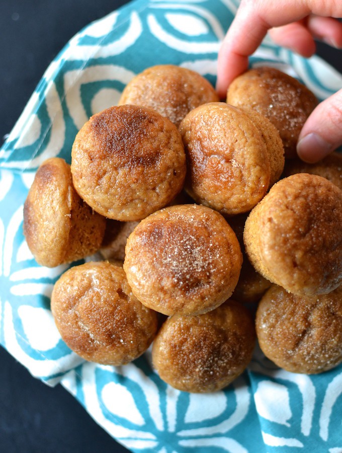 Sugar-Top Cinnamon Vanilla Muffins