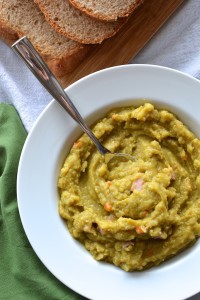 Slow Cooker Split Pea Soup - With only 6 ingredients and 5 easy steps, this recipe is warm, comforting and healthy! ~sweetpeasandabcs.com