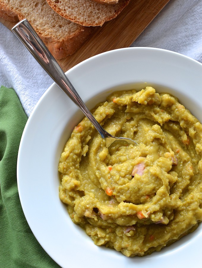 Slow Cooker Split Pea Soup - With only 6 ingredients and 5 easy steps, this recipe is warm, comforting and healthy! ~sweetpeasandabcs.com